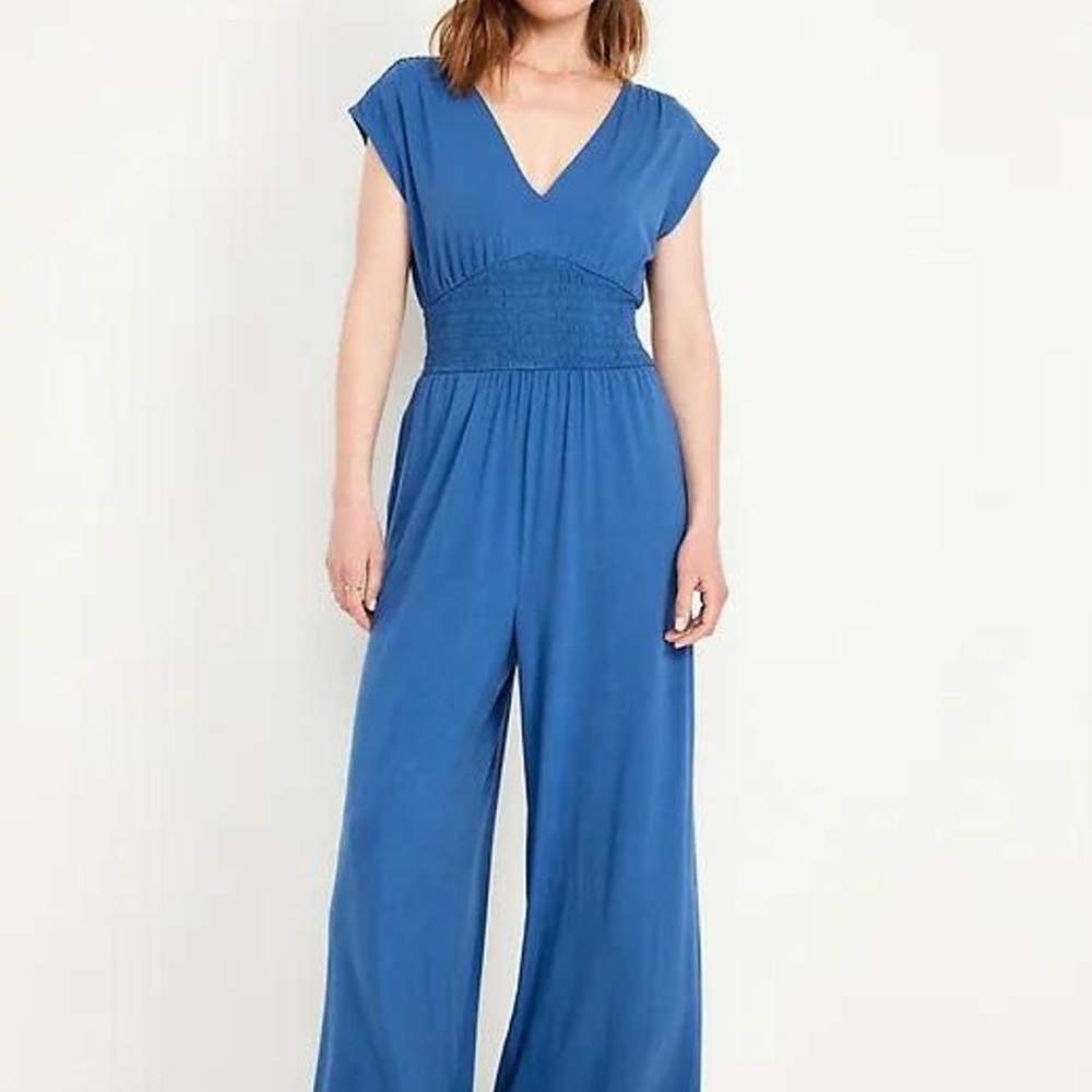 Old Navy Blue Jumpsuit with V-Neck and Wide Leg